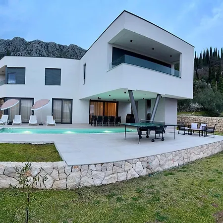 The One In Konavle Dubravka