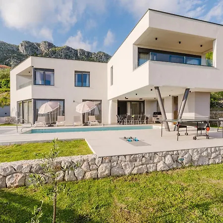 The One In Konavle * Dubravka